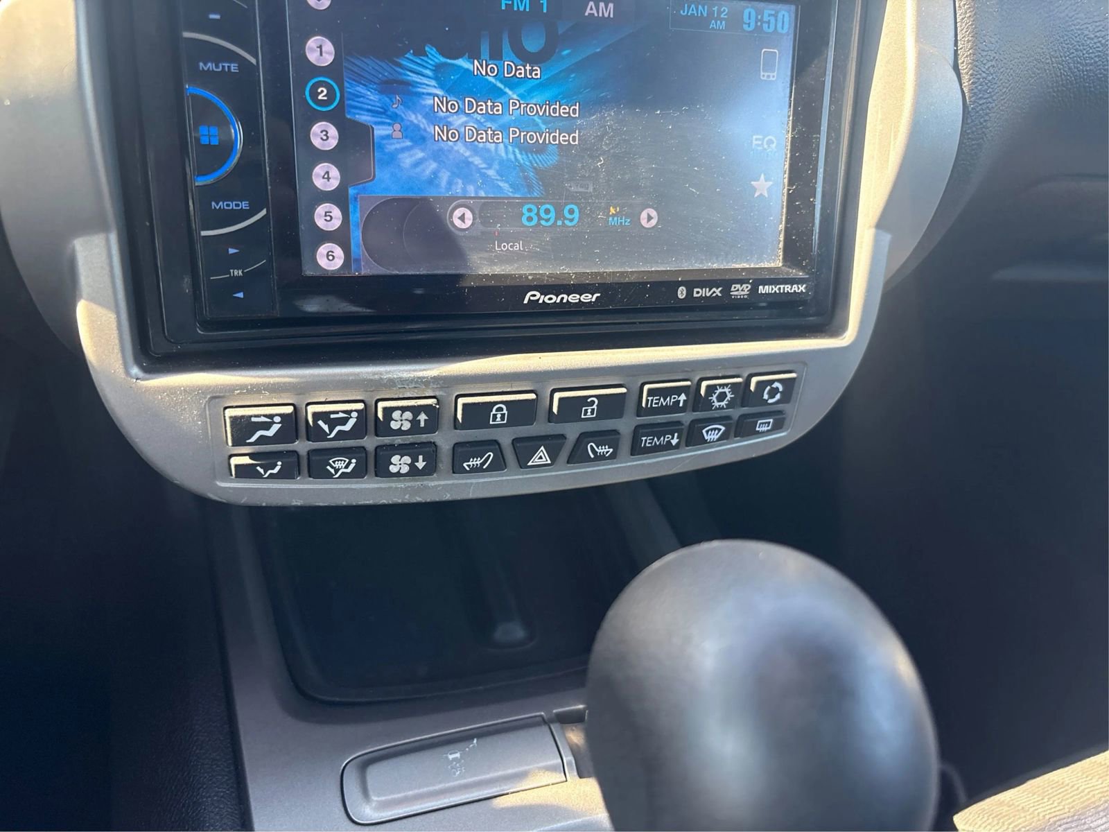 Used 2012 Chevrolet Camaro LS RWD image 18