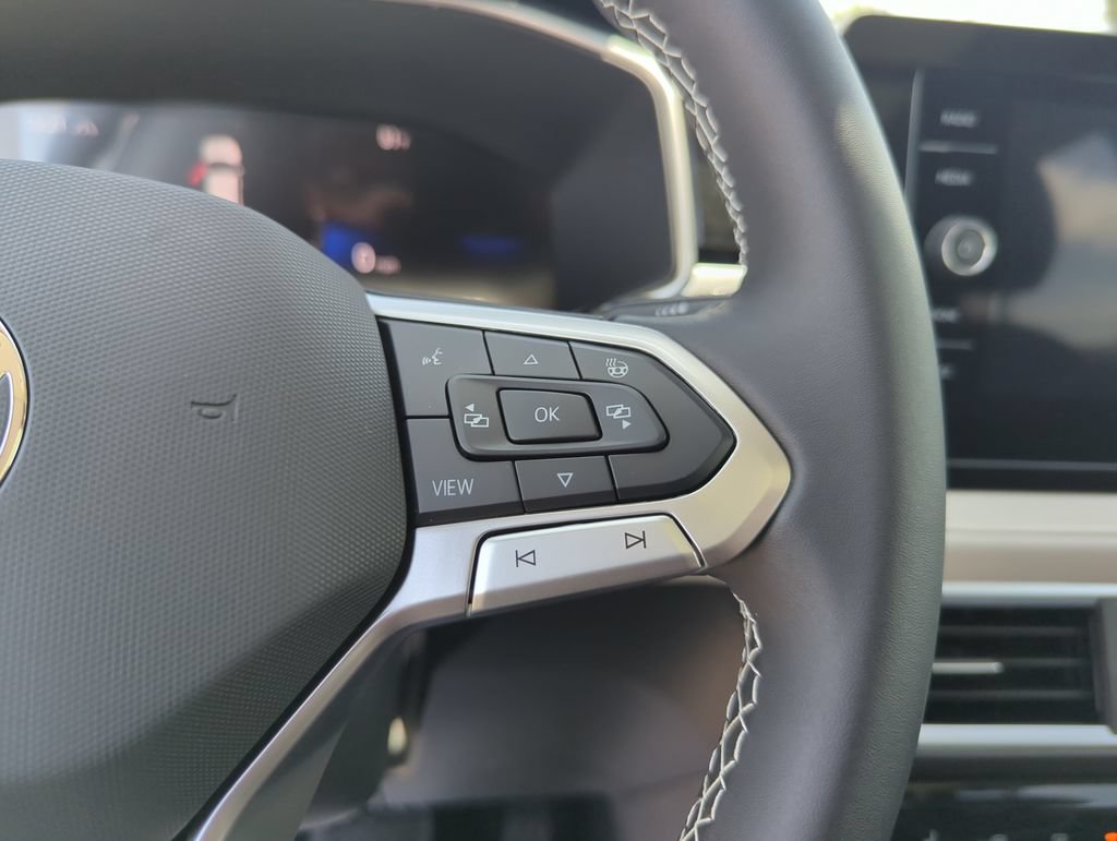 New 2026 Volkswagen Taos SE AWD/4WD image 42