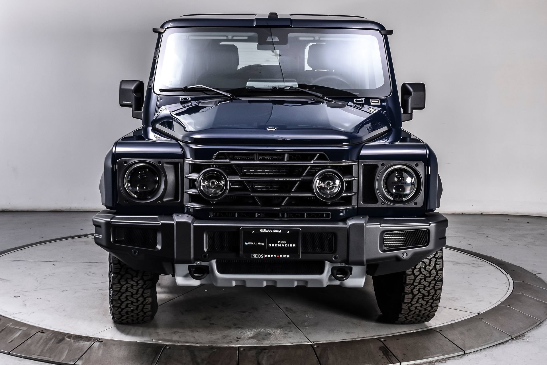 Used 2025 INEOS Grenadier Station Wagon AWD/4WD image 2