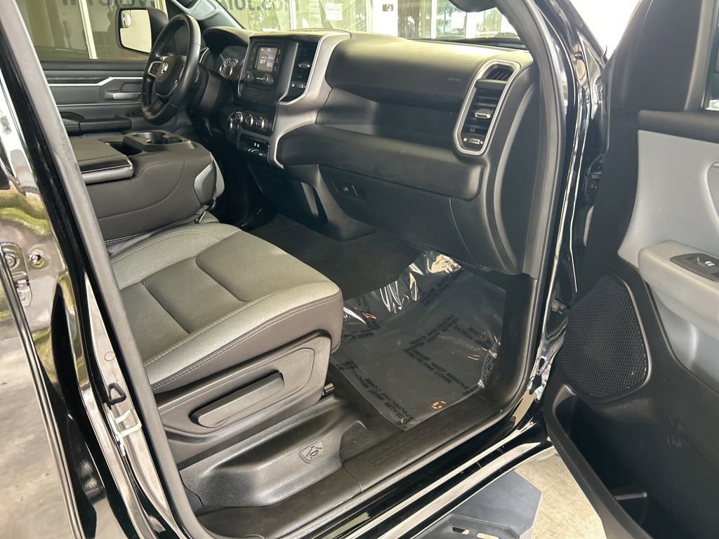 Used 2022 RAM 1500 Big Horn image 22