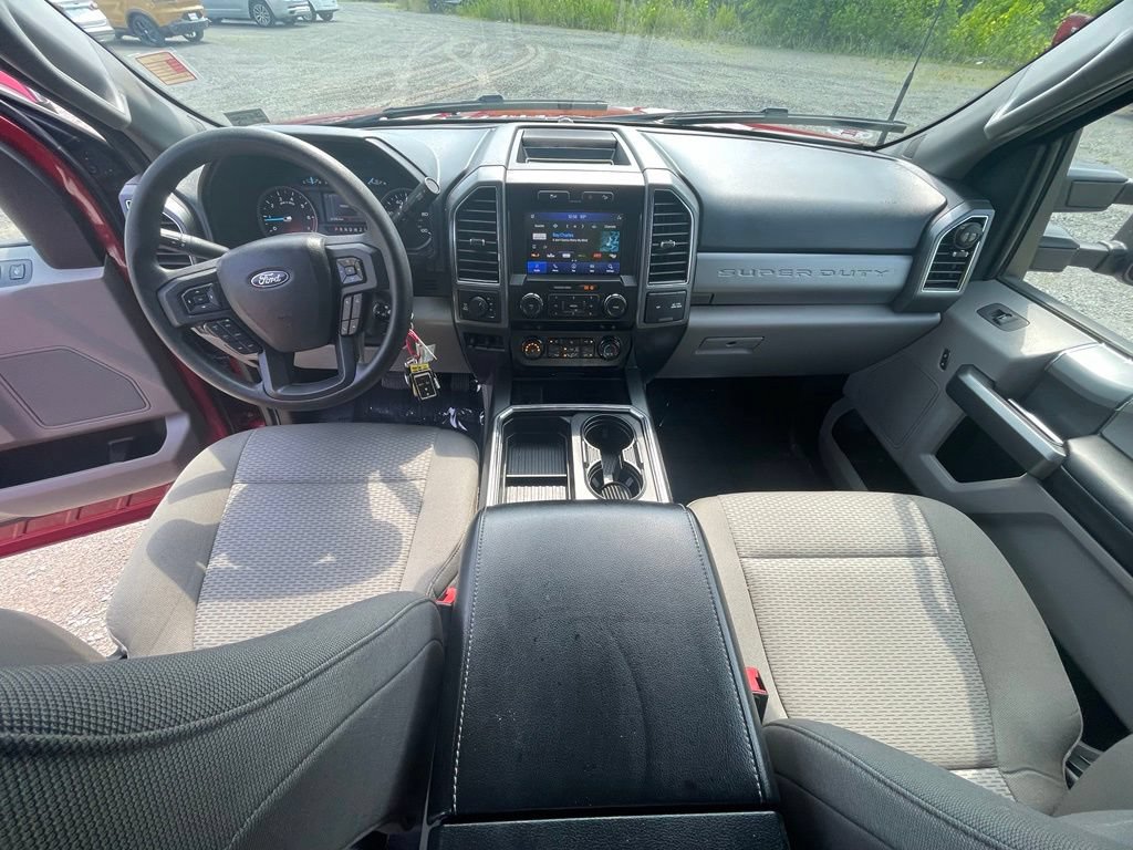 Used 2021 Ford F250 XLT w/ XLT Premium Package AWD/4WD image 3