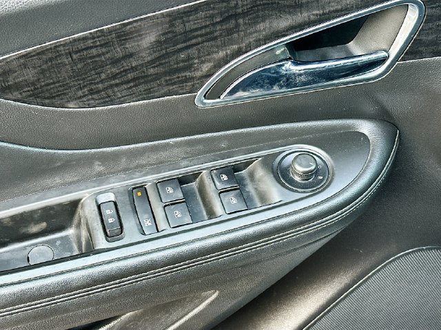 Used 2016 Buick Encore AWD image 17