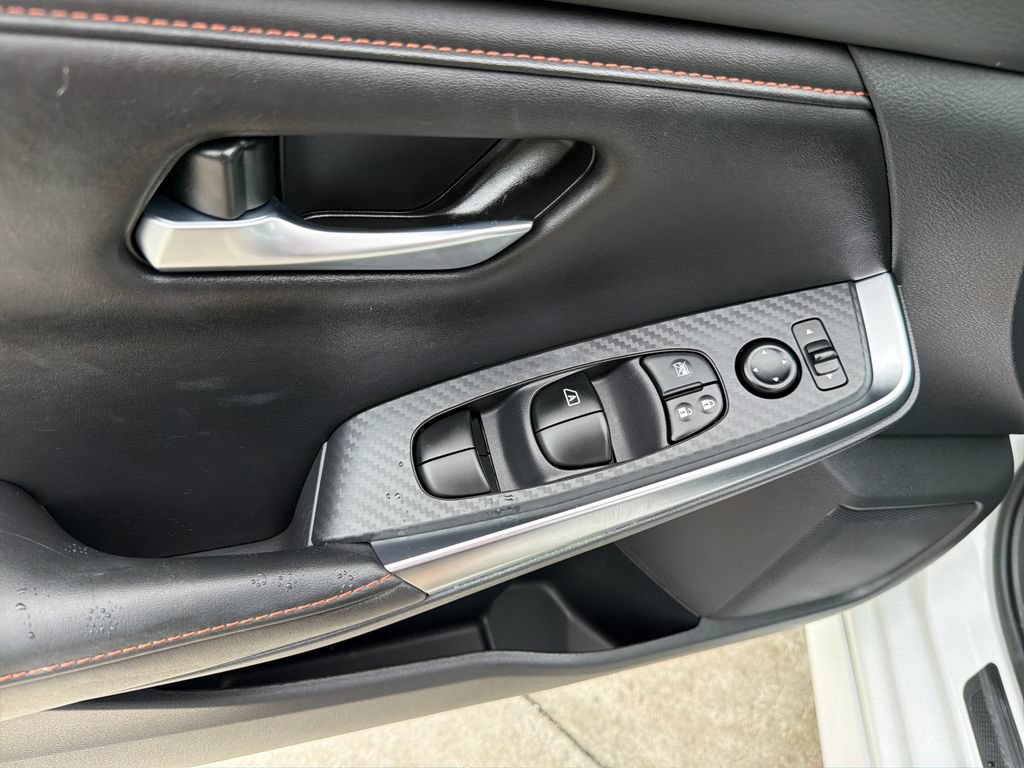 Used 2023 Nissan Sentra SR w/ Trunk Package FWD image 17