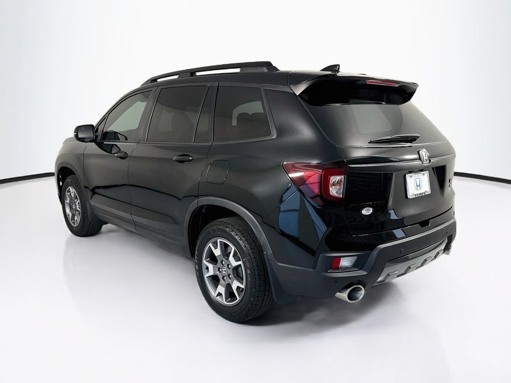 Certified 2023 Honda Passport TrailSport image 7