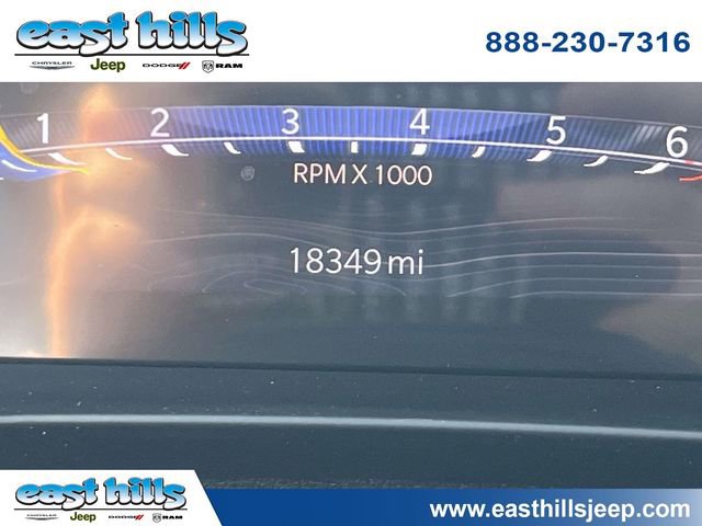 Certified 2023 Jeep Grand Cherokee Limited AWD/4WD image 32