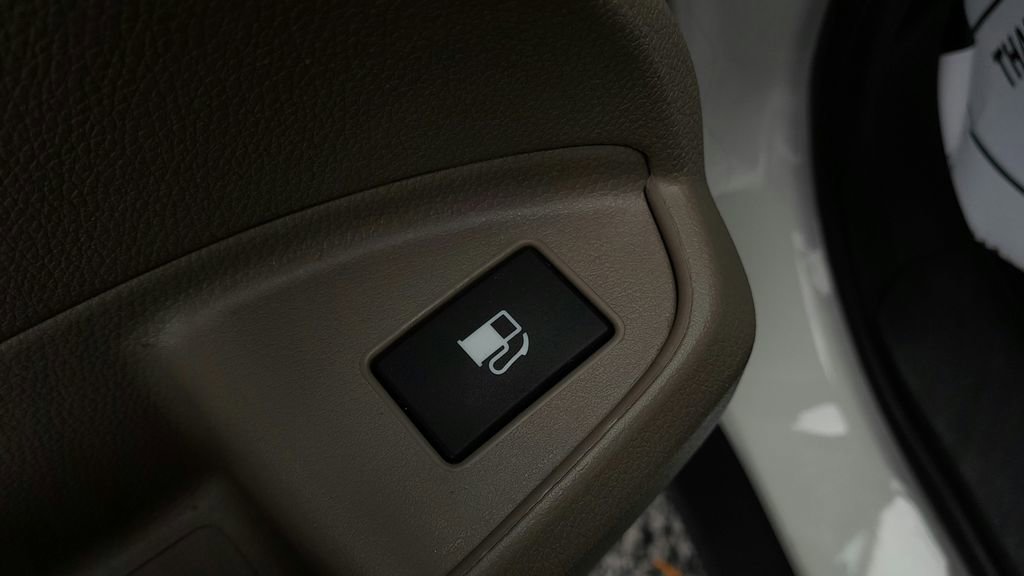 Used 2018 Honda Pilot EX image 17