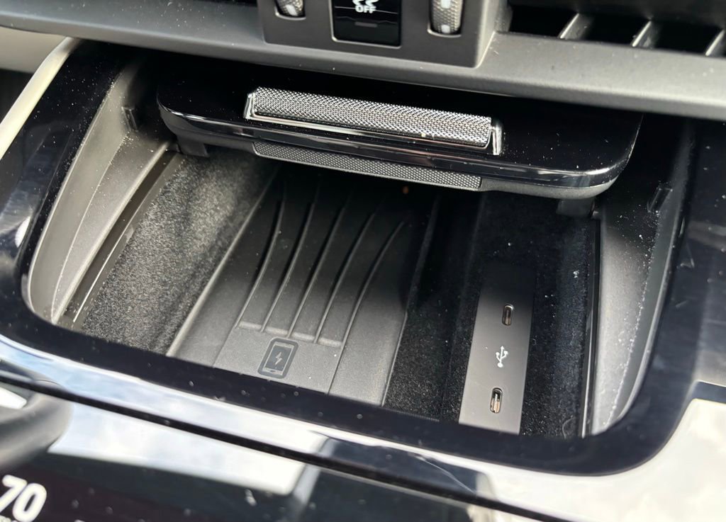 Certified 2024 Porsche Cayenne S AWD/4WD image 30