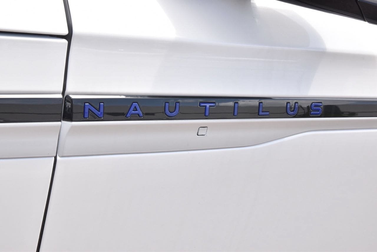 New 2026 Lincoln Nautilus Reserve AWD/4WD image 49