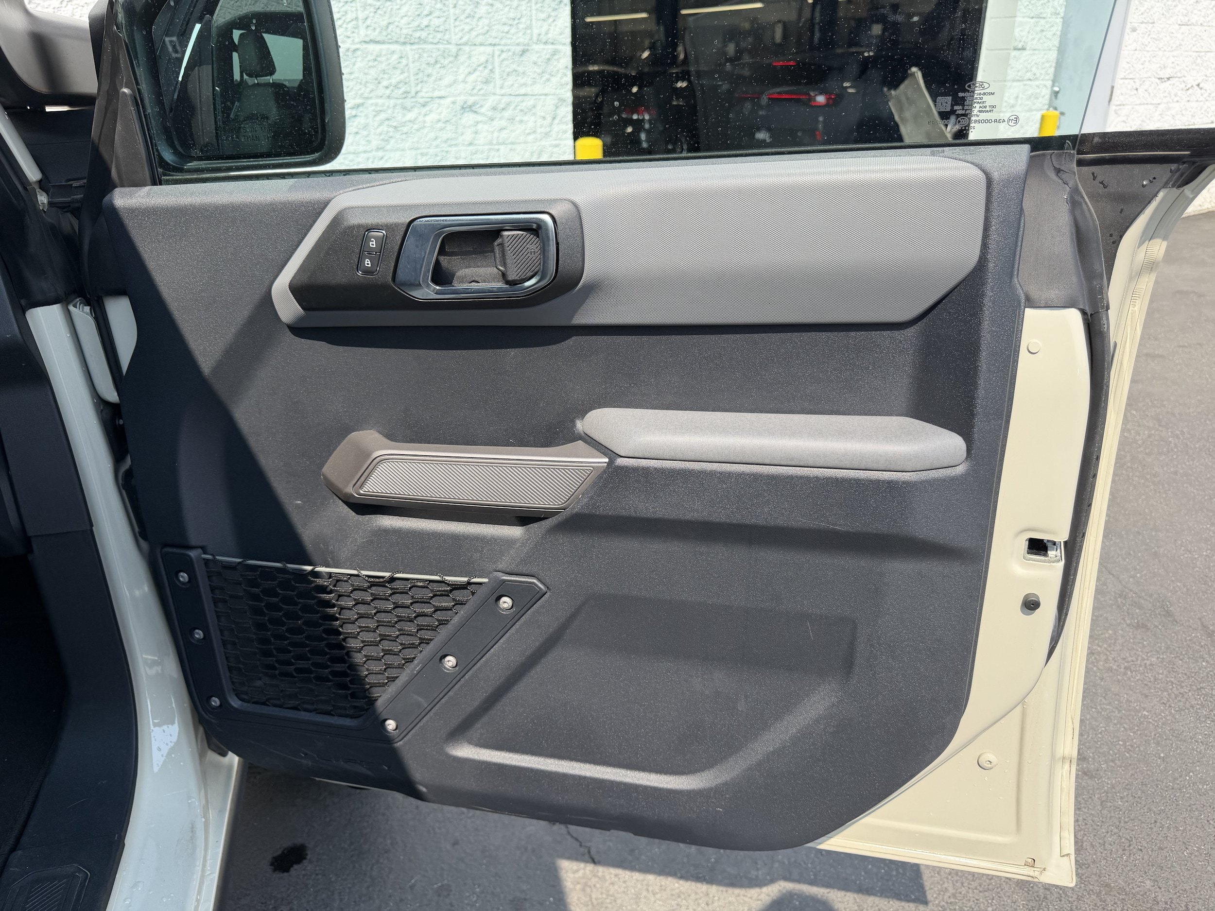 Used 2022 Ford Bronco Everglades AWD/4WD image 32