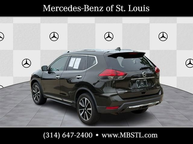 Used 2017 Nissan Rogue SL w/ SL Premium Package AWD/4WD image 4