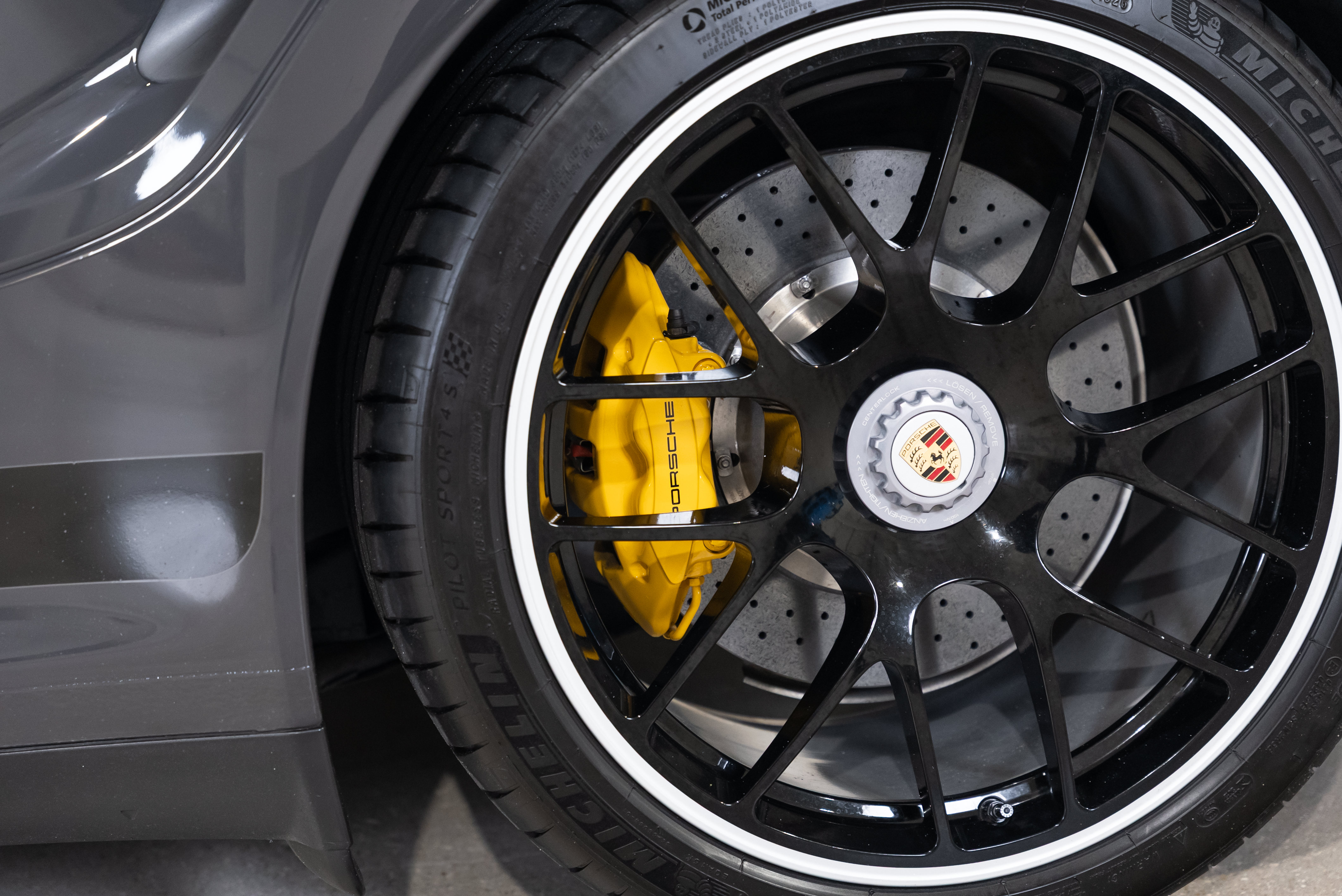 Used 2012 Porsche 911 Edition 918 Spyder AWD/4WD image 13