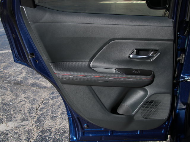 Certified 2025 Nissan Kicks SR AWD/4WD image 23