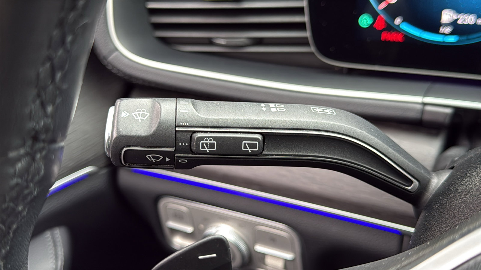 Used 2020 Mercedes-Benz GLS 450 4MATIC image 14