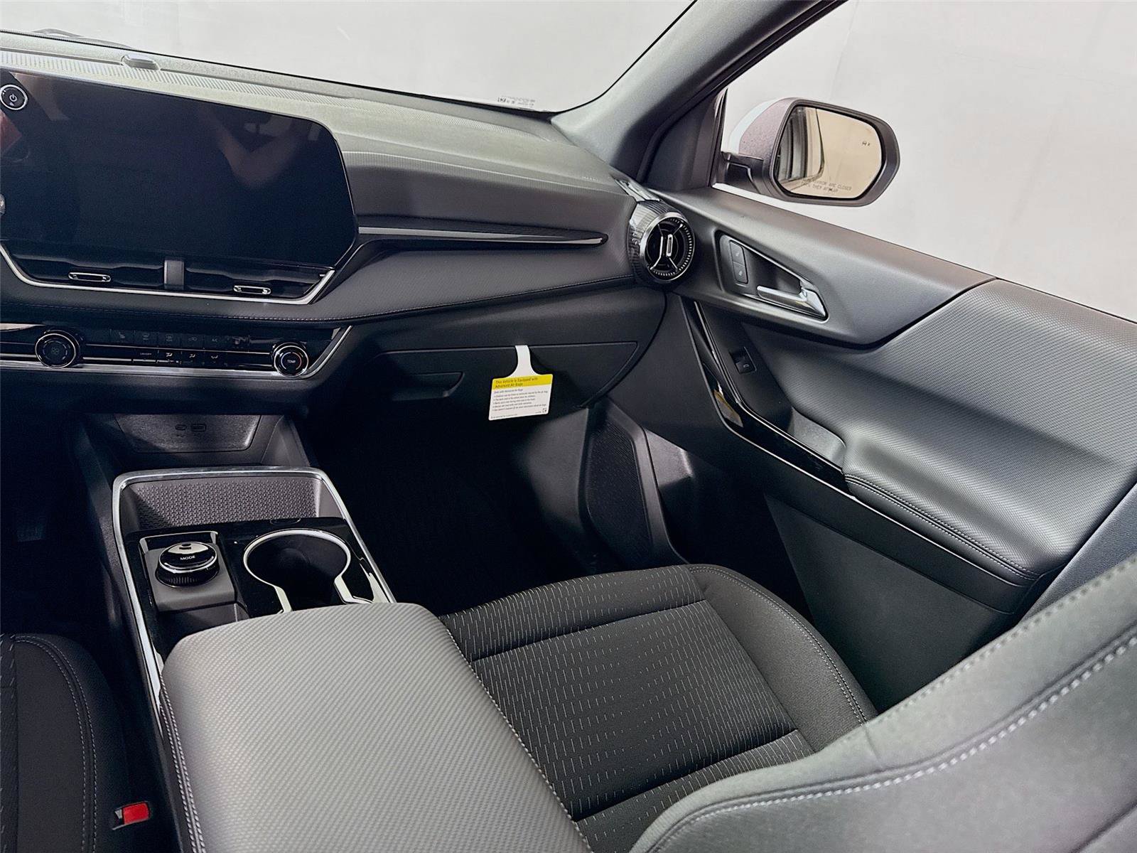 New 2026 Chevrolet Equinox LT AWD/4WD image 16