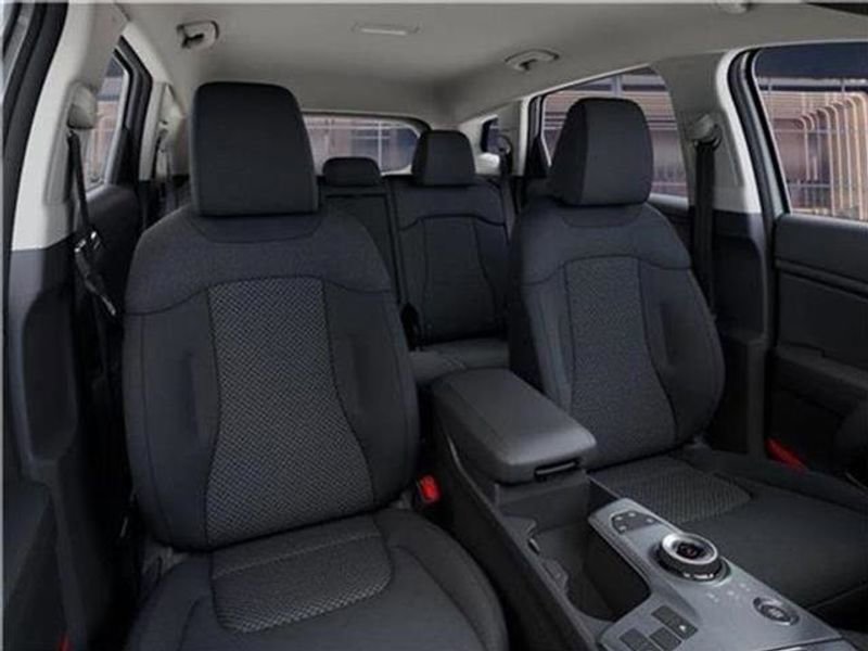 New 2026 Kia Sportage S image 42