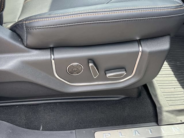 Used 2024 Ford Expedition Max Platinum AWD/4WD image 29