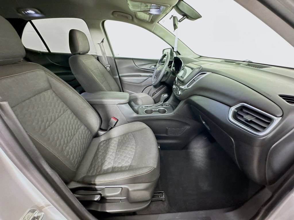 Used 2018 Chevrolet Equinox LT image 33
