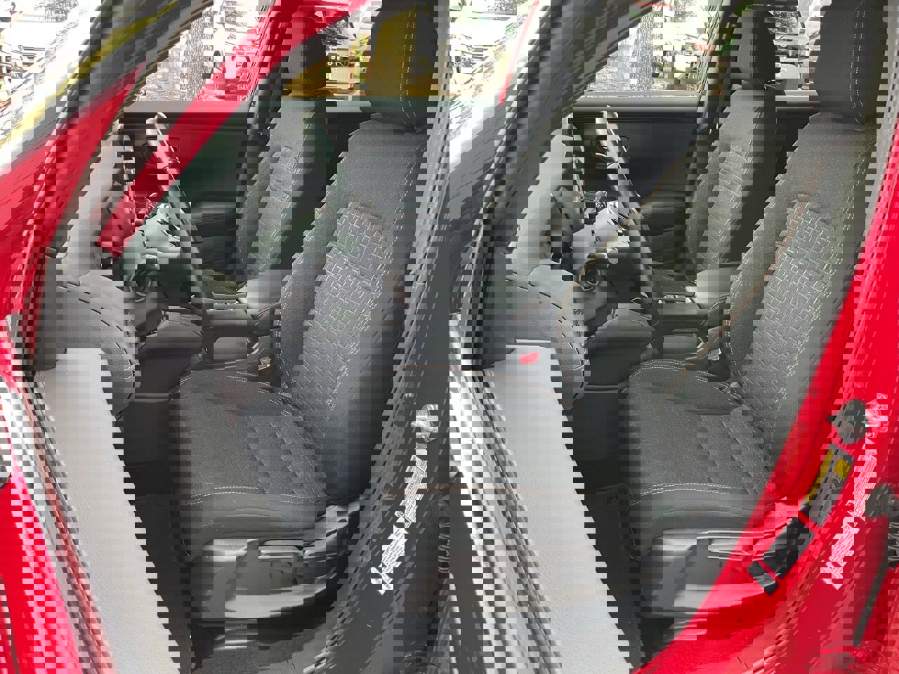 Used 2025 Honda HR-V Sport image 14