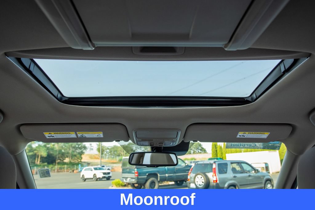 Certified 2017 Honda Pilot Touring image 11