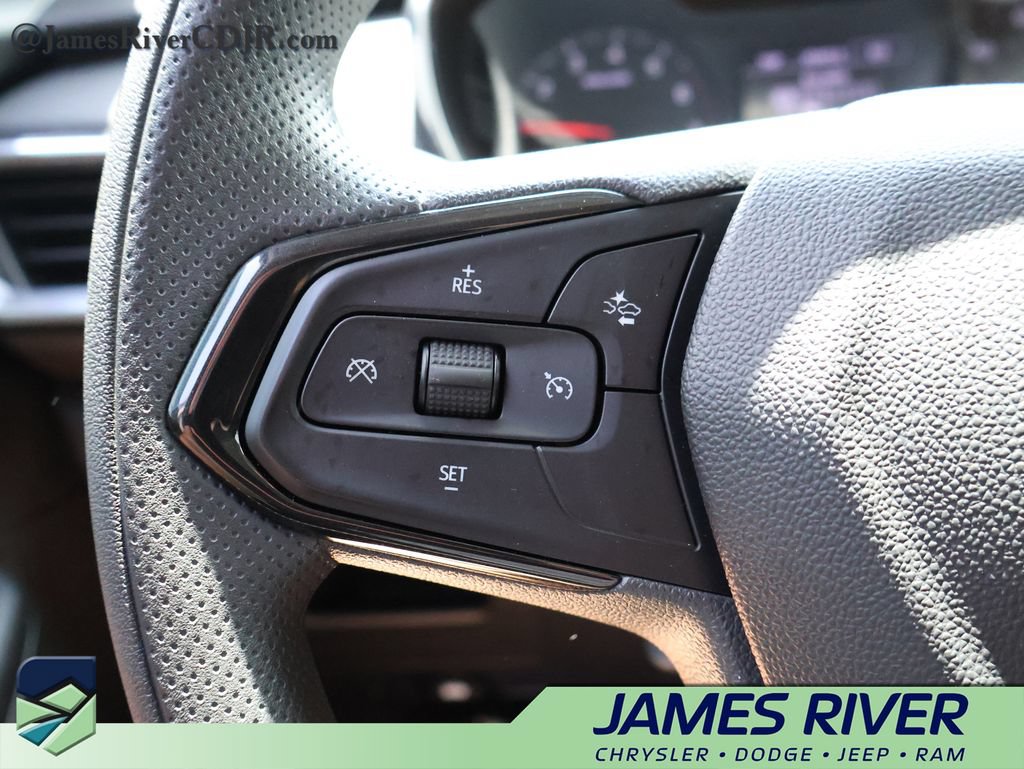 Used 2023 Chevrolet TrailBlazer LT w/ Convenience Package FWD image 24