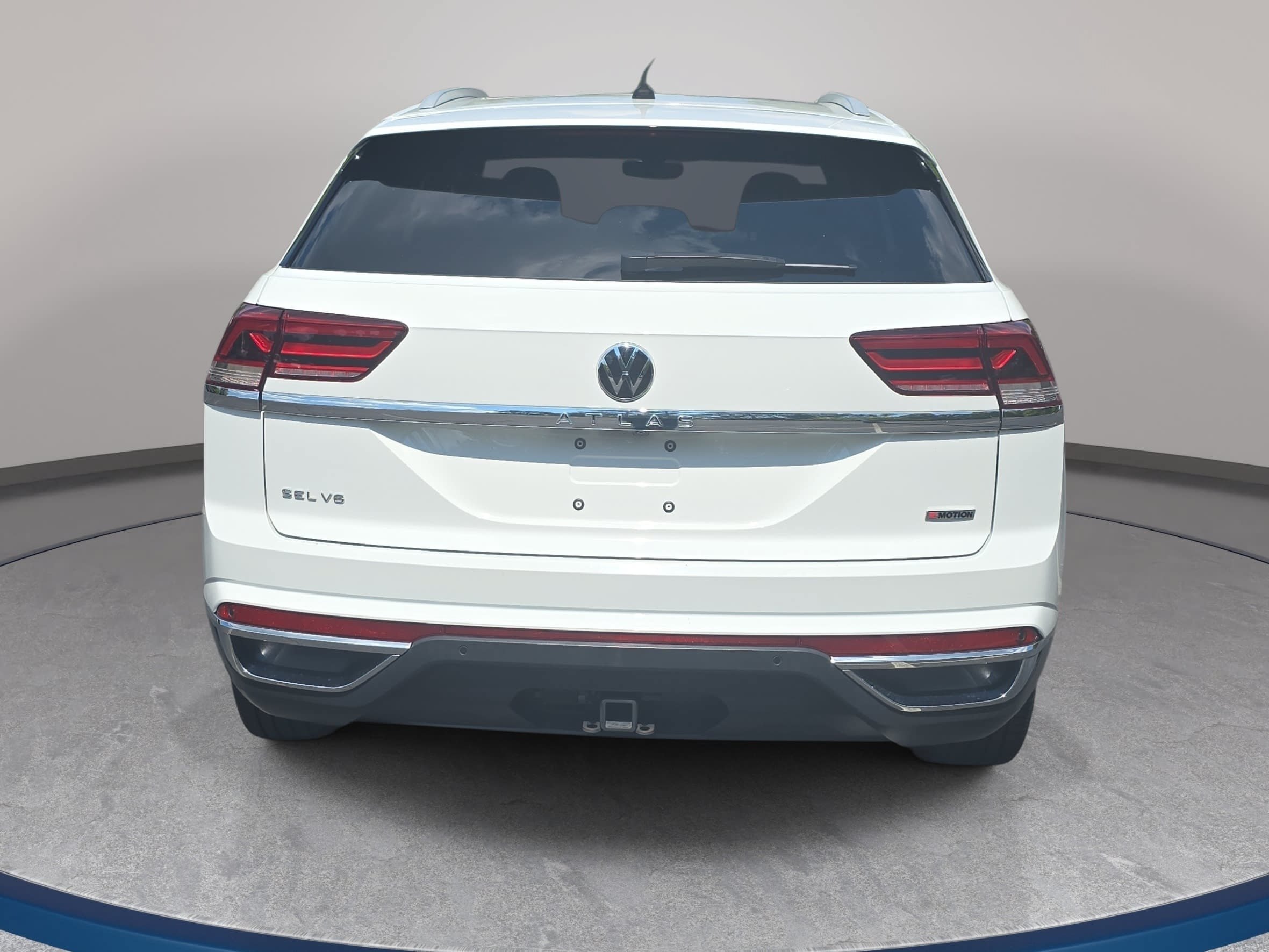 Used 2020 Volkswagen Atlas Cross Sport SEL Premium AWD/4WD image 6