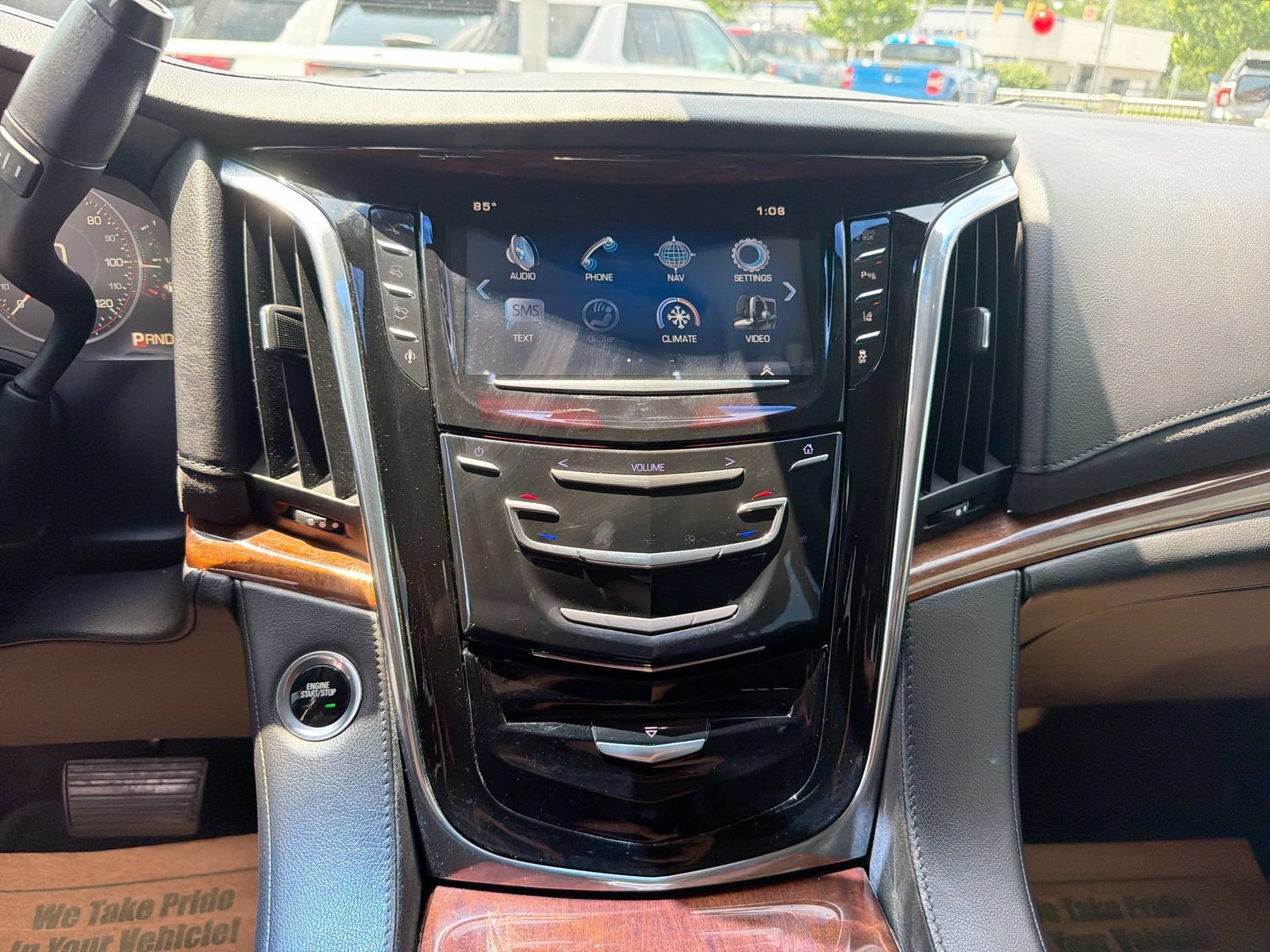 Used 2015 Cadillac Escalade Premium AWD/4WD image 32