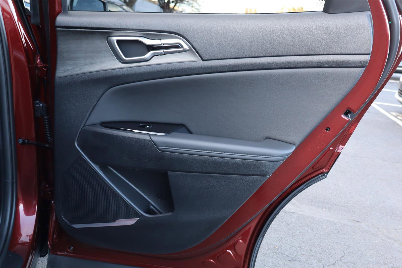 Certified 2025 Kia Sportage X-Line w/ Premium Package image 32