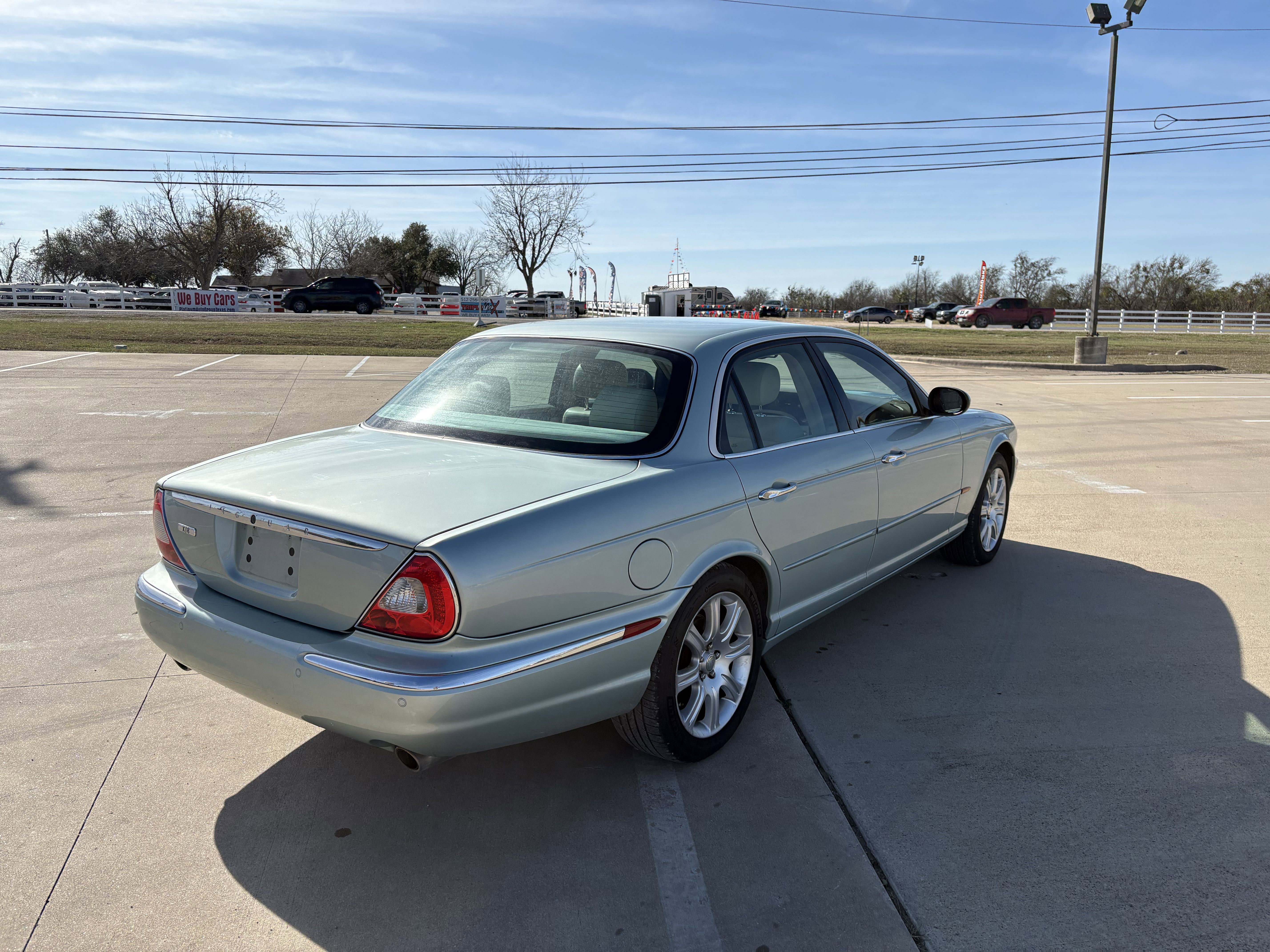 Used 2004 Jaguar XJ8 XJ8 image 5