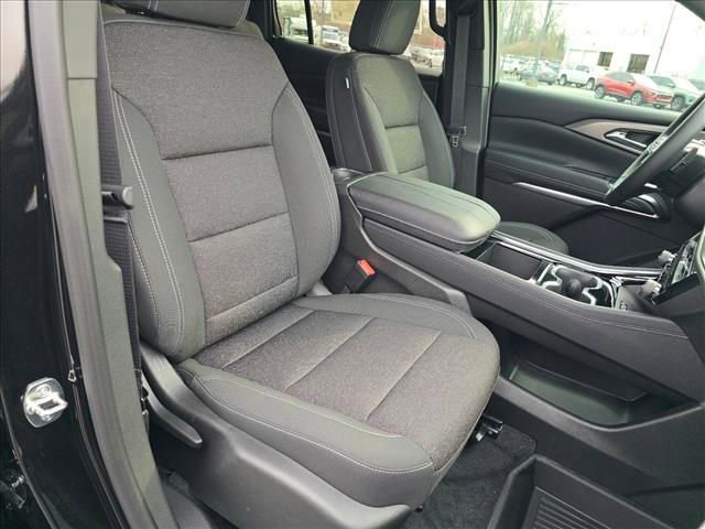 New 2026 Chevrolet Traverse LT w/ Driver Confidence Package image 18