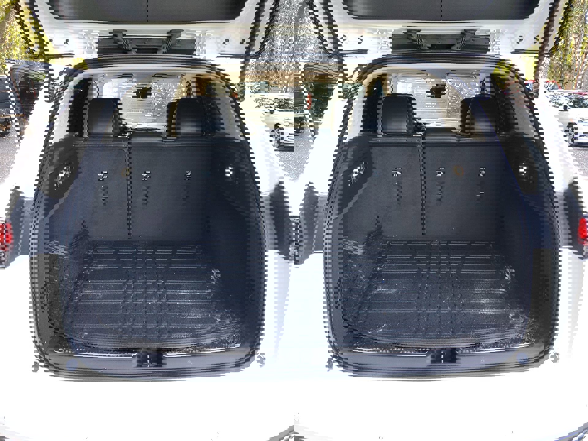 Used 2021 Buick Envision Essence image 77