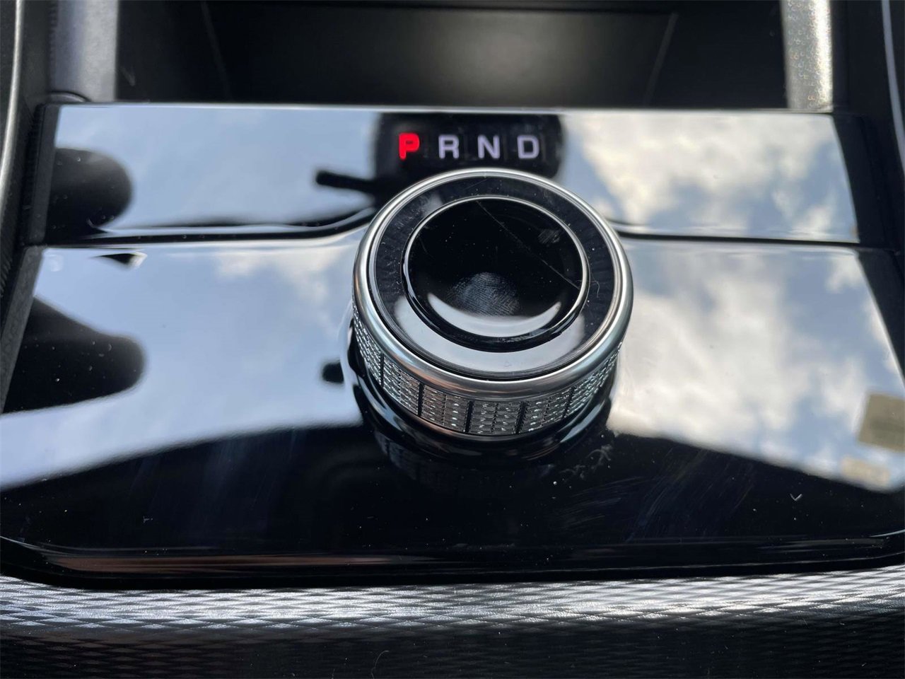 New 2025 Jeep Grand Cherokee L Laredo image 24