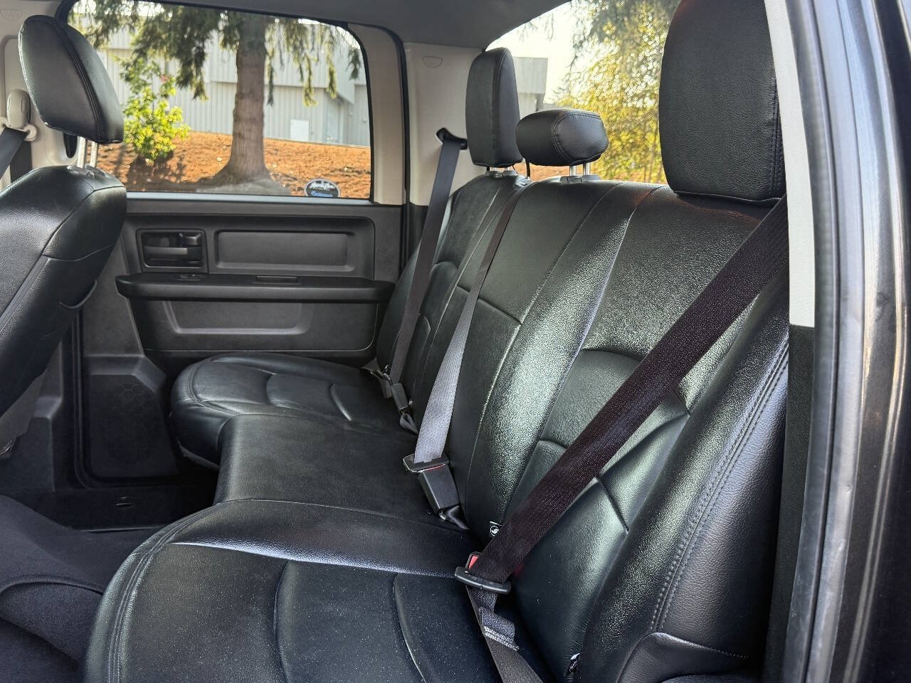 Used 2018 RAM 1500 Express w/ Wheel & Sound Group AWD/4WD image 27