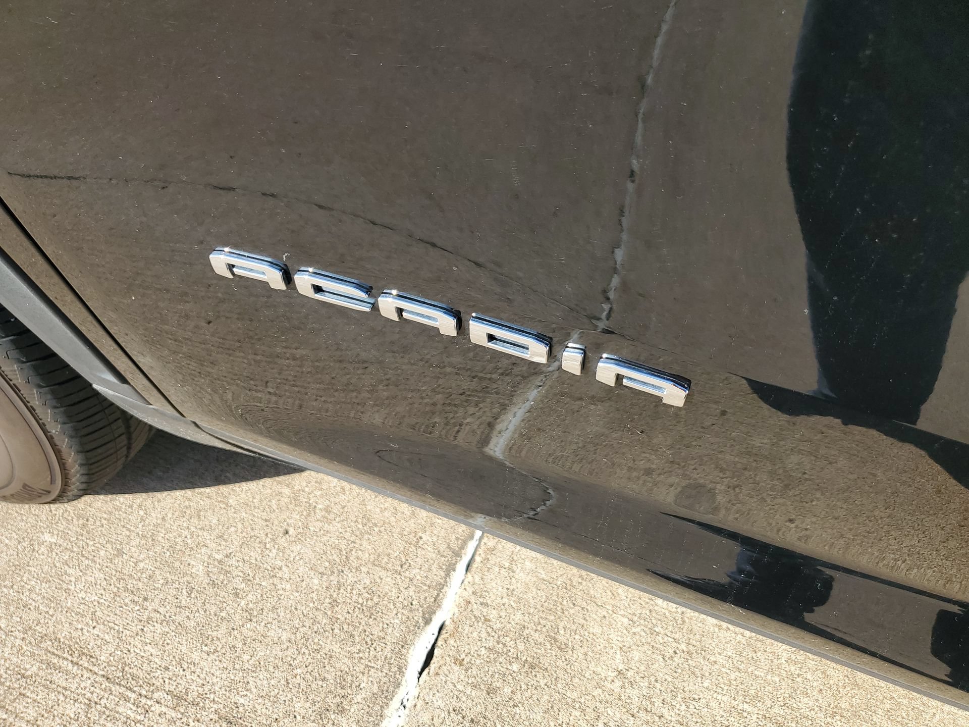 Used 2025 GMC Acadia Elevation AWD/4WD image 38