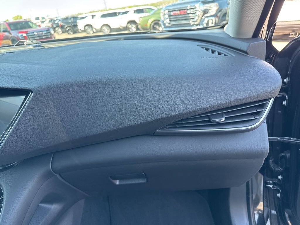 Used 2023 Buick Envision Essence w/ Sport Touring Package image 19