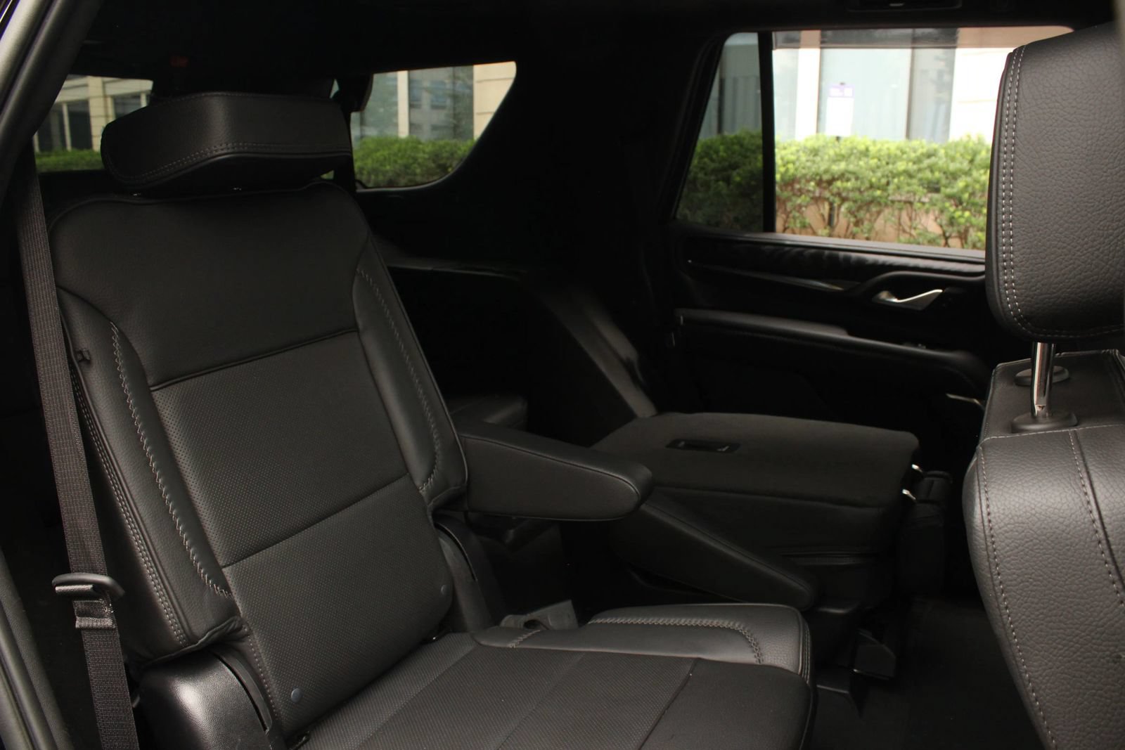 Used 2022 GMC Yukon Denali AWD/4WD image 23