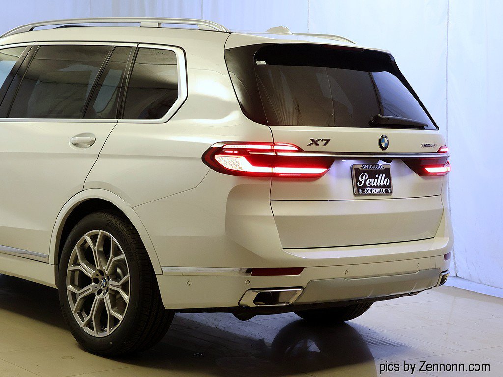 New 2027 BMW X7 xDrive40i AWD/4WD image 8