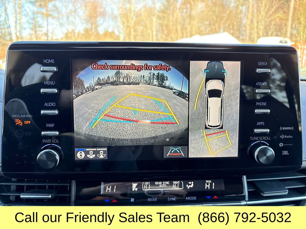 Certified 2022 Toyota Sienna Platinum image 23