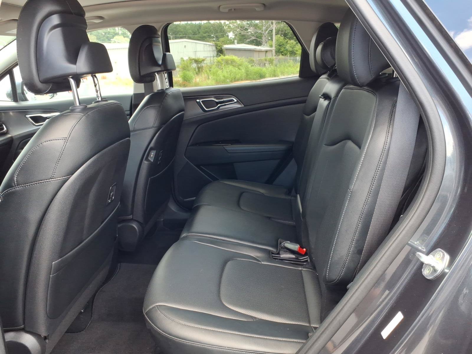 Used 2023 Kia Sportage SX FWD image 10