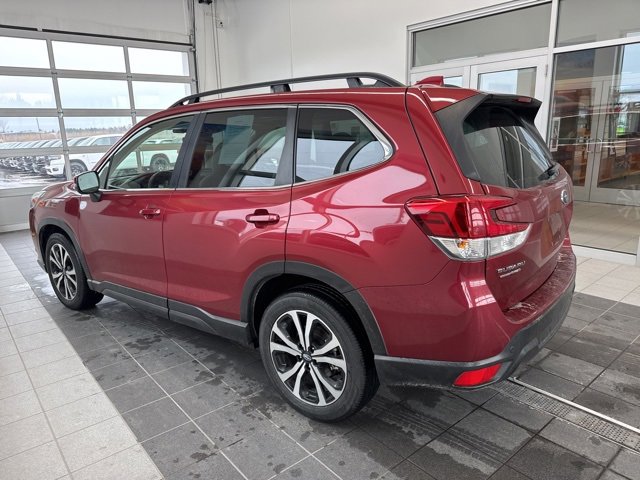 Used 2023 Subaru Forester Limited image 3