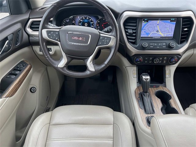 Used 2019 GMC Acadia Denali image 12