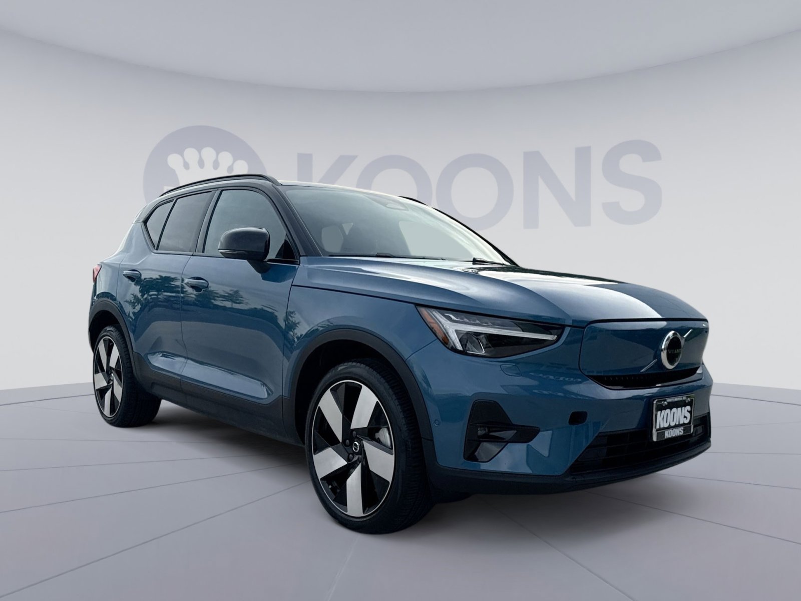 Used 2023 Volvo XC40 Recharge Ultimate AWD/4WD image 10