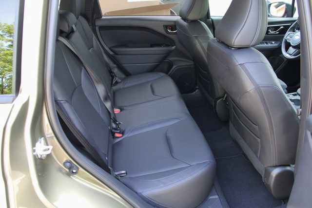 Used 2025 Subaru Forester Limited AWD/4WD image 38