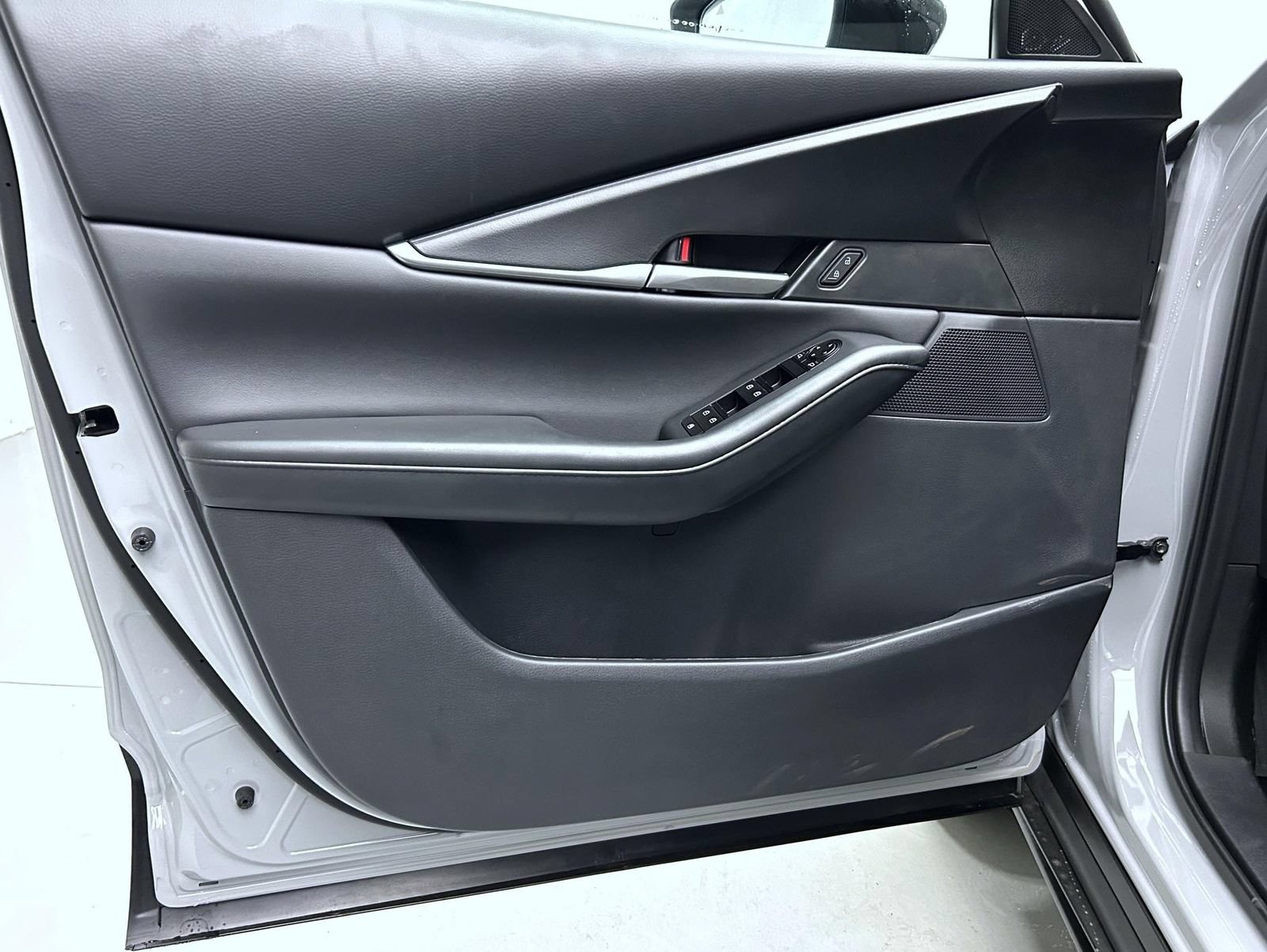 New 2026 MAZDA CX-30 AWD 2.5 S w/ Select Sport Pkg image 10