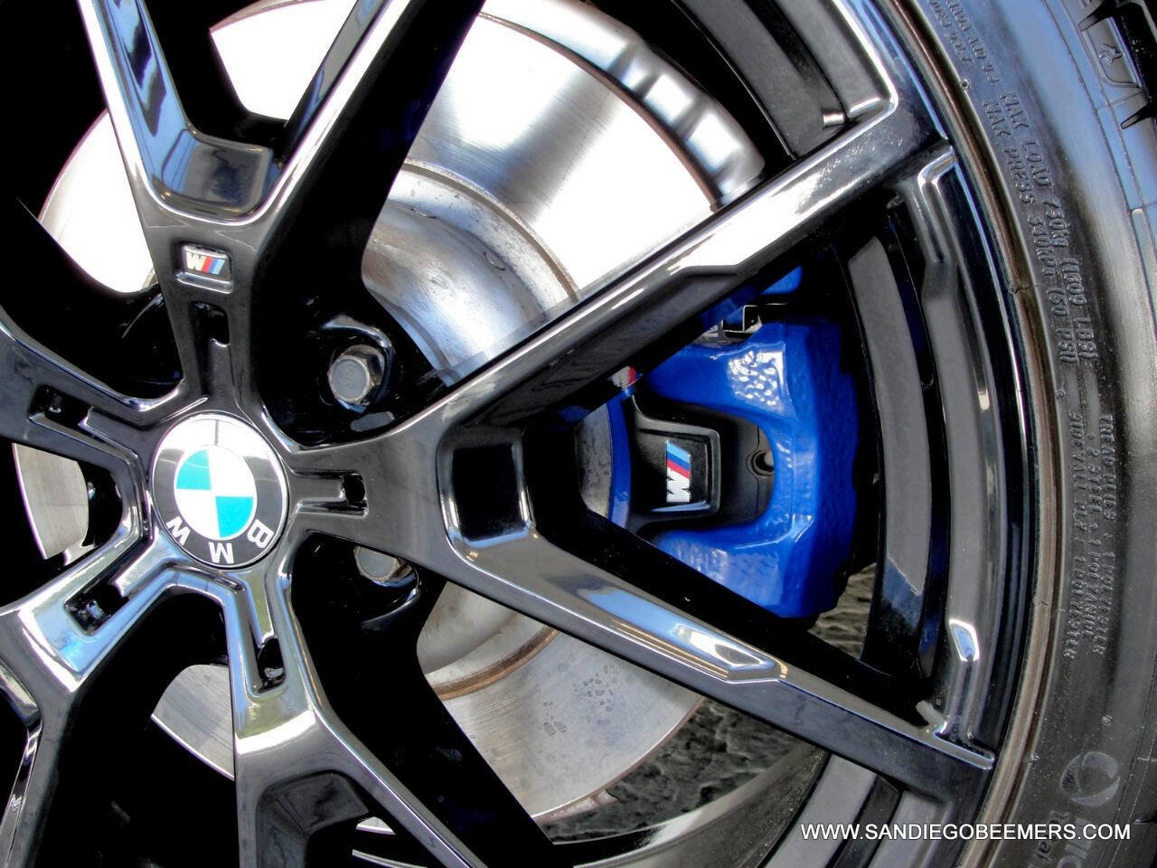 Used 2020 BMW 840i Coupe w/ M Sport Package image 37