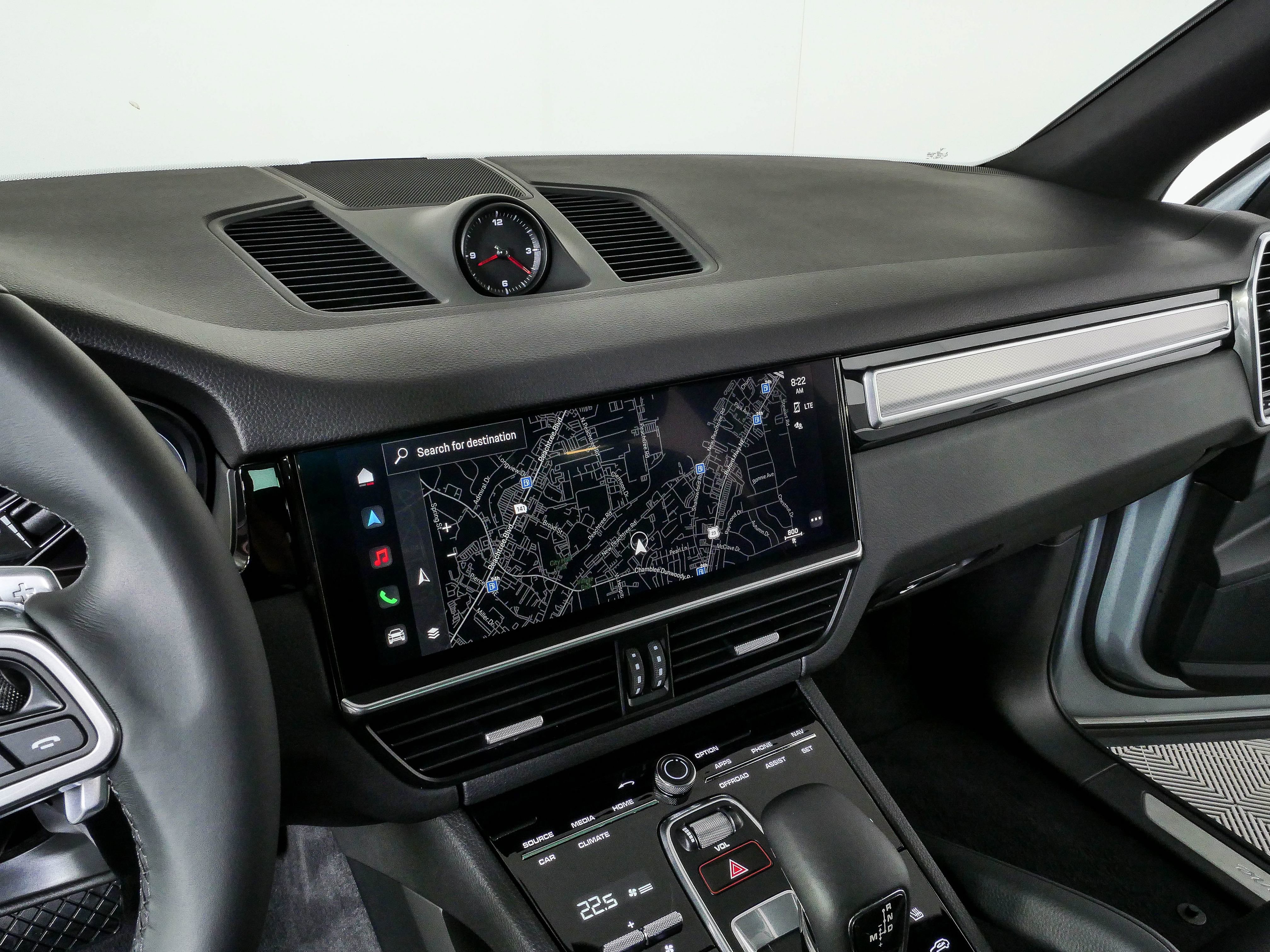 Certified 2023 Porsche Cayenne AWD/4WD image 12