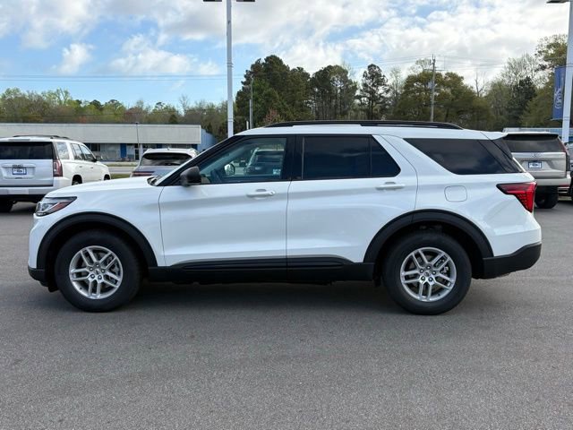 New 2026 Ford Explorer Active RWD image 2