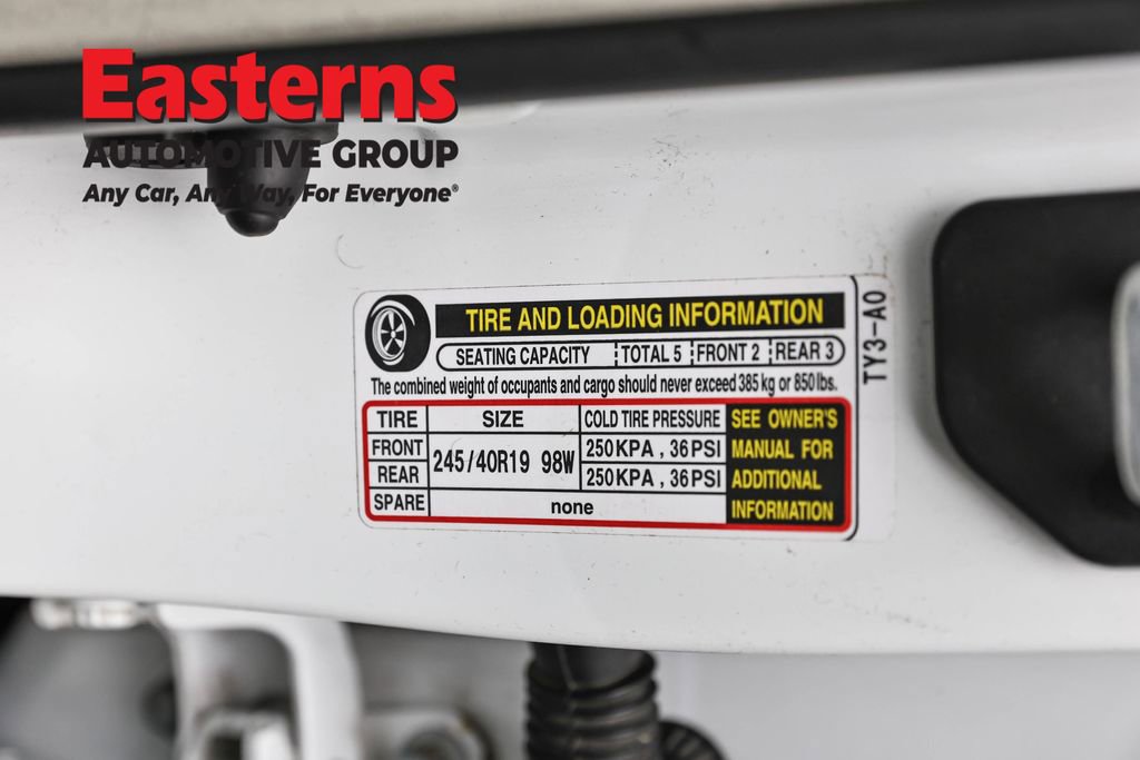 Used 2016 Acura RLX Sport Hybrid w/ Technology Pkg image 36