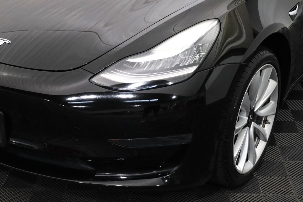 Used 2019 Tesla Model 3 Standard Range RWD image 10