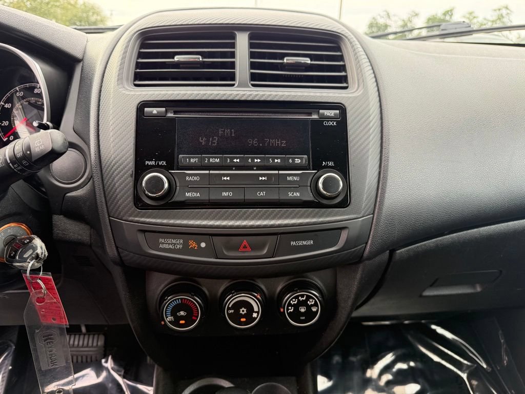 Used 2015 Mitsubishi Outlander Sport ES AWD/4WD image 18