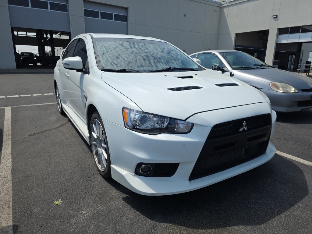 Used 2015 Mitsubishi Lancer Evolution GSR AWD/4WD image 2